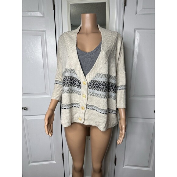 Chaser Fair Isle Drop Shoulder Over Sized Button Sweater in Natural Sz S NWOT - Picture 4 of 10